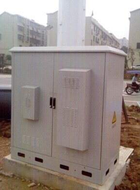 China IP55 Outdoor Telecom Cabinet With Two Doors, Two Compartments, Air conditioner Cooling supplier