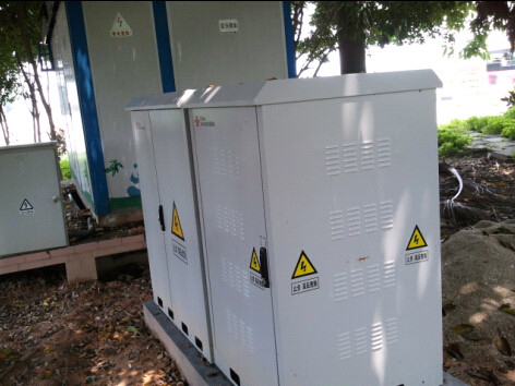 China Outdoor Telecommunication Enclosure, Cabinet, Shelter With Sensors and Monitoring System supplier