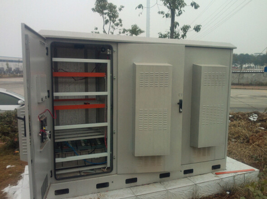 China Outdoor Battery Cabinet, Telecom Cabinet, with Air Conditioner or Heat Exchanger supplier