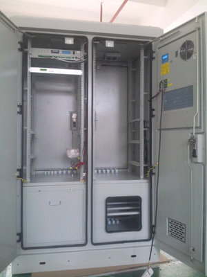 China ET1376215, Energy Saving Thermostatic Outdoor Telecom Cabinet For Telecom Base Station supplier