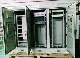 China Three Door Outdoor Telecom Enclosure, With Air Conditioner, PDU, Battery Compartment supplier