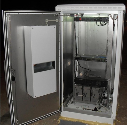 China OUTDOOR TELECOM CABINET WITH AIR CONDITIONER (OUTDOOR BATTERY CABINET) supplier
