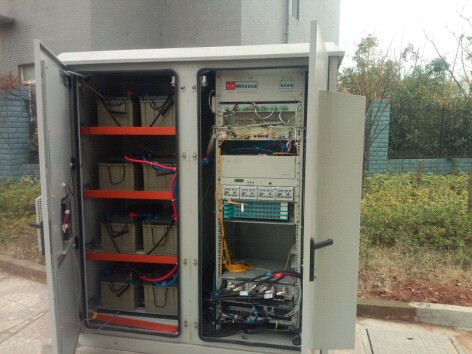 China Outdoor Telecom Shelter, With Battery Compartment and Equipment Compartment, IP55 supplier