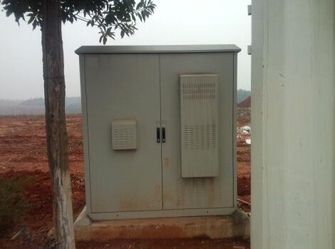 China DDTE022-6 Outdoor Telecom Cabinet, One Battery Compartment, One Equipment Compartment supplier