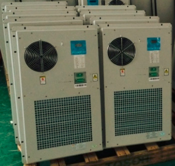 China TC06-150JFH/B, 1500W AC220V 60HZ High Cooling Capacity Compressor Panel Air Conditioner supplier