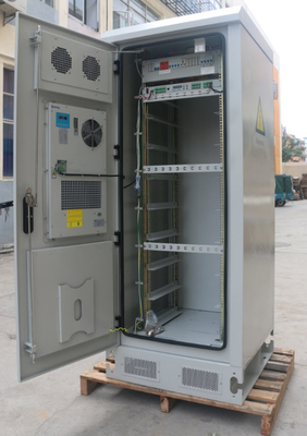 China quakeproof Outdoor telecom cabinet with air conditioner and single layer supplier