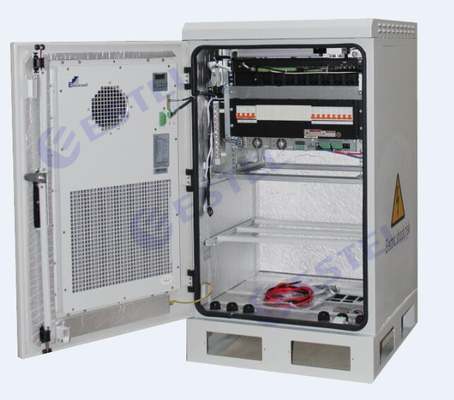 China Thermostatic Wall / Pole Mount Outdoor Telecom Cabinet / Equipemnt Battery Cabinet With Heat Exchanger Cooling supplier