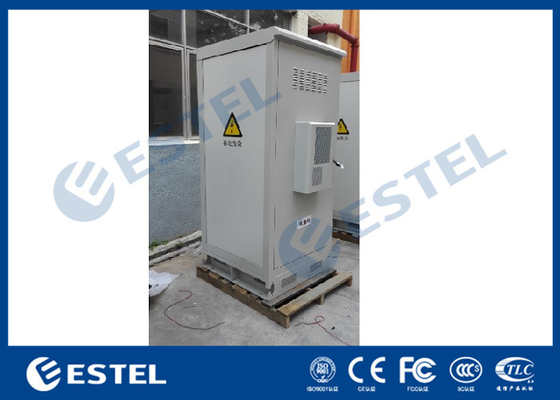 China Galvanized Steel Air Conditioner Cooling Outdoor Telecom Cabinet With 19”Mounting Rack supplier