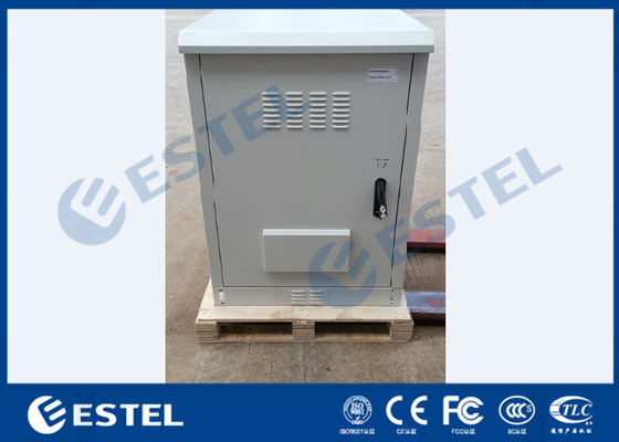 China IP55 Two Compartments Outdoor Telecom Cabinet 19 Inch Rack And Battery Shelves supplier