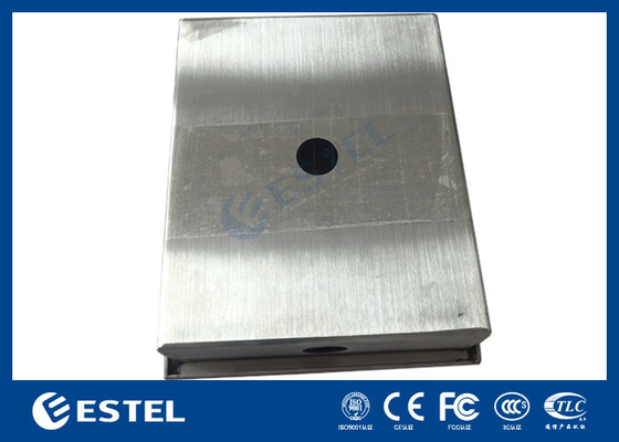 ET140417D-175 IP65 Waterproof Stainless Steel Wall Mounted Telecom Cabinet supplier